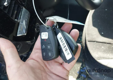 2024 Chevrolet Silverado 4Wd Short Bed Lt With 2Fl из США, поврежденный, VIN 1GCPDKEK1RZ251076